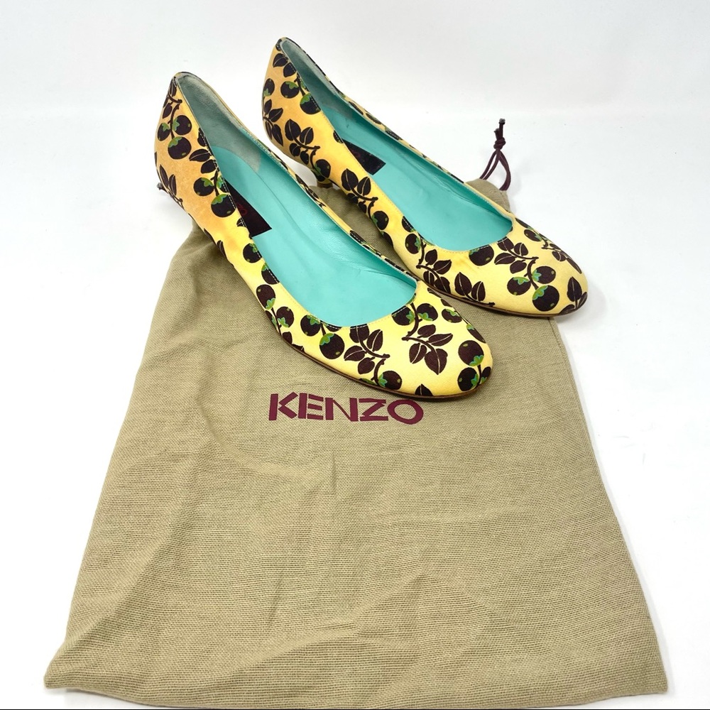 Kenzo Y2K Yellow Kitten Pumps w/ Dark Purple Berry Print Size 40